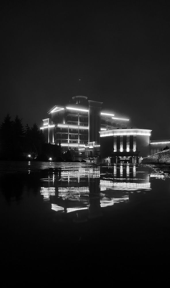 Фотография автора Виталий Петров