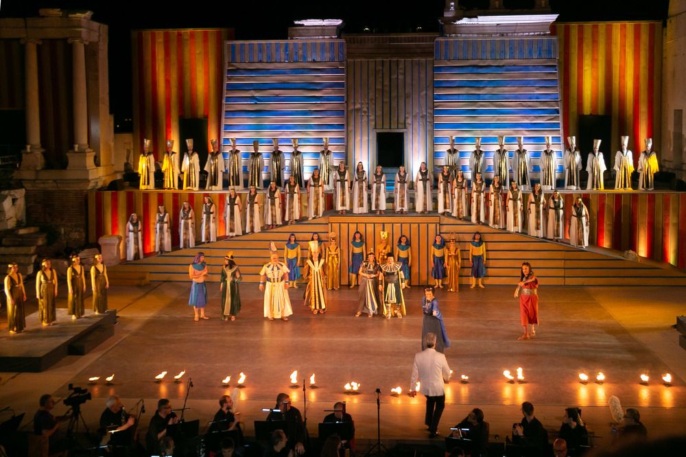 Photograph by Daniel Chobanov