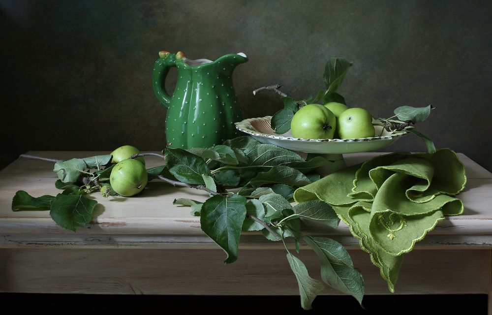 Зелёный натюрморт