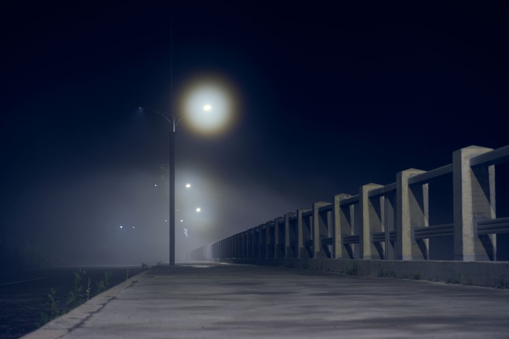 Ночь, набережная, туман...