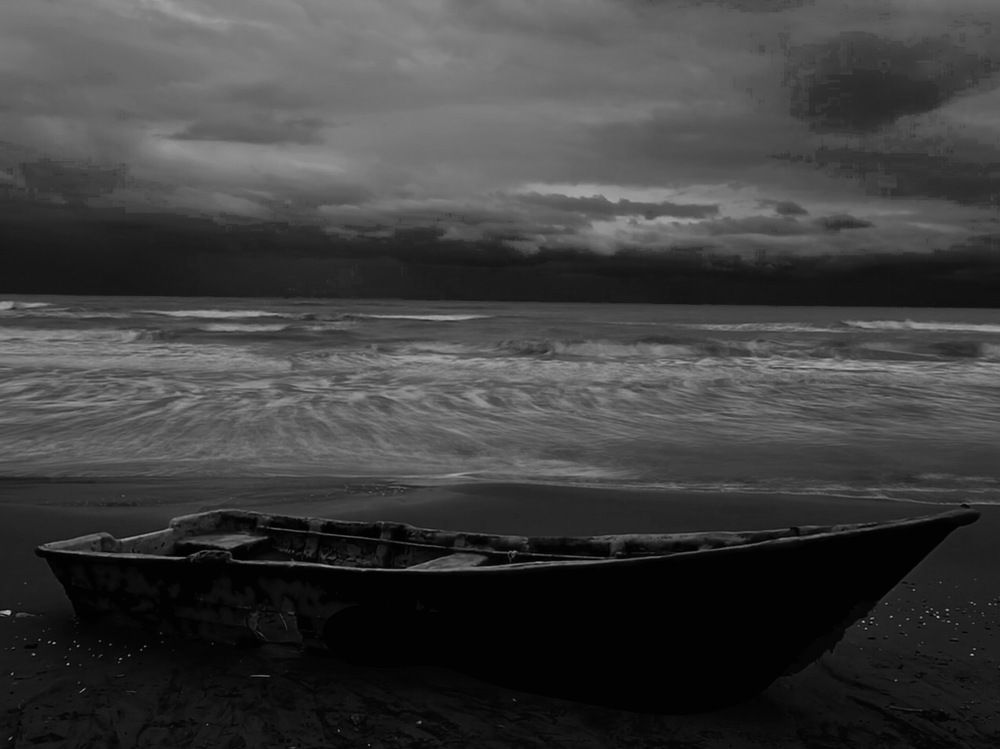 Photograph by Hamid Najafi