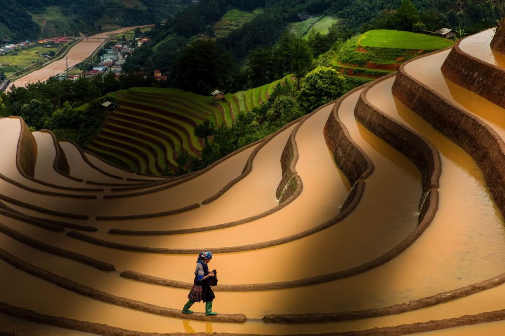 Sewing while walking