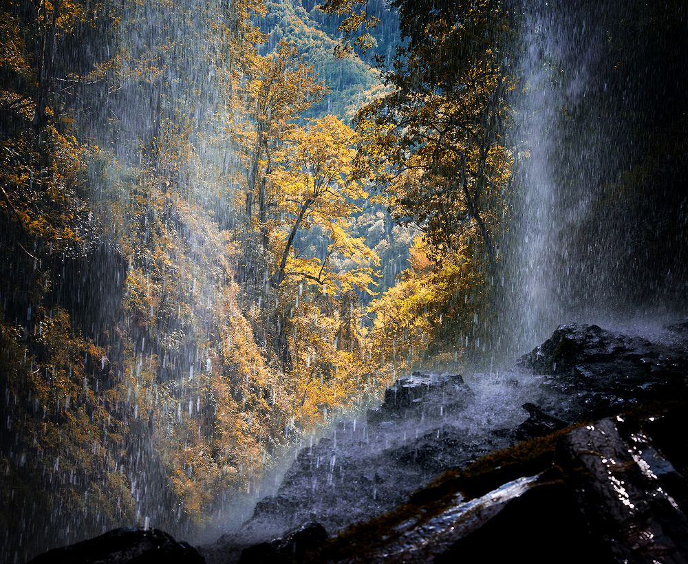 ОСЕНЬ В ГОРАХ