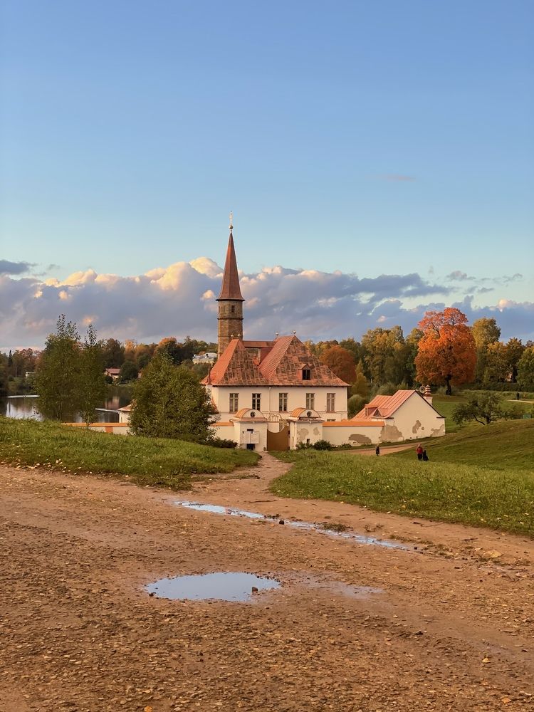 Осень в Приоратском парке