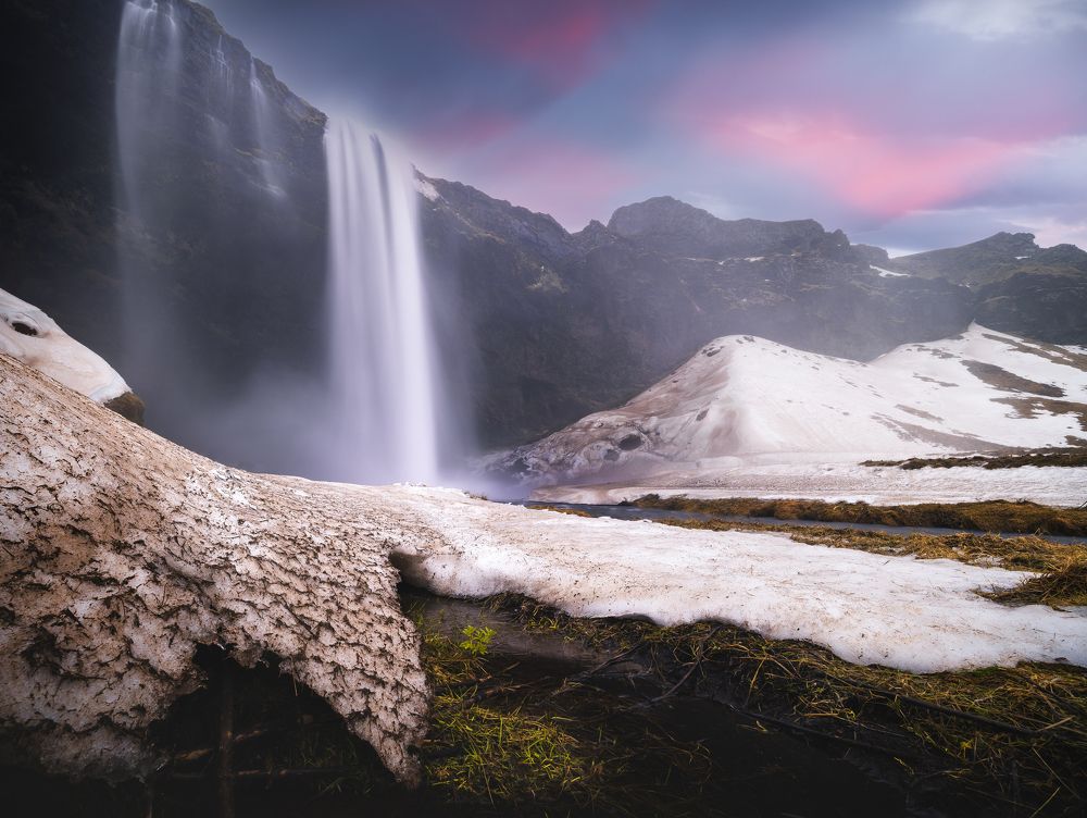 Photograph by Jonathan Sammartano