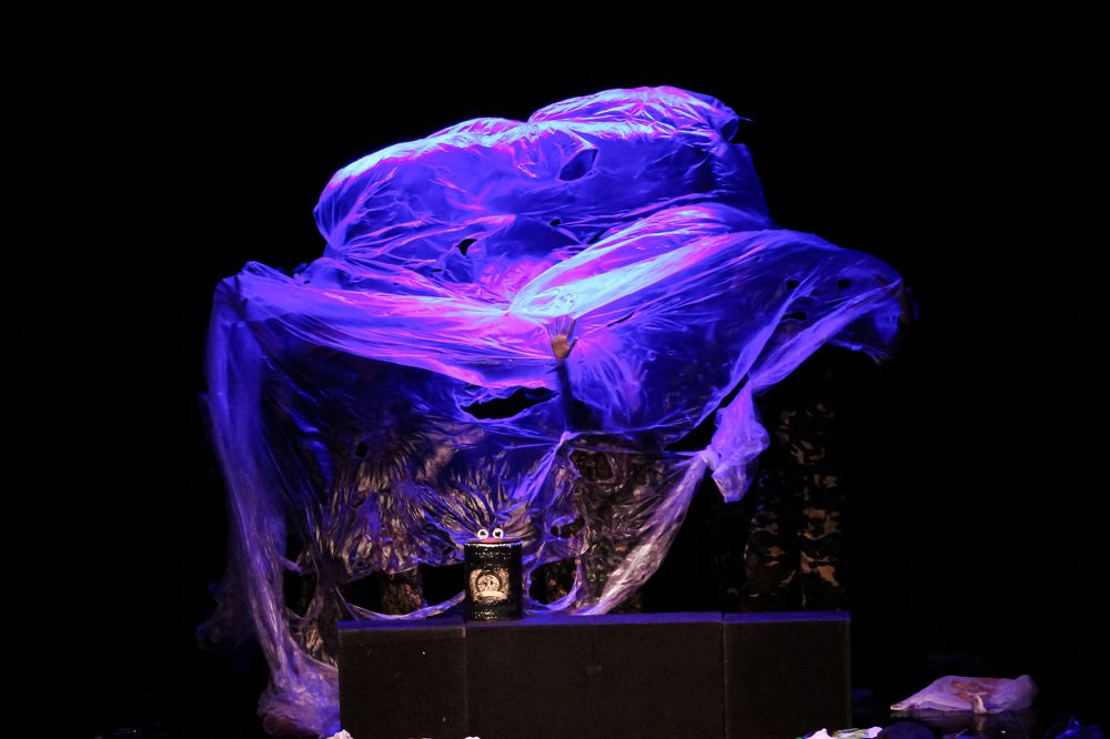 Жизнь одной банки