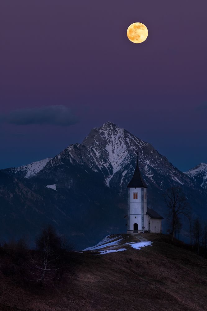 Photograph by Alain Veldin