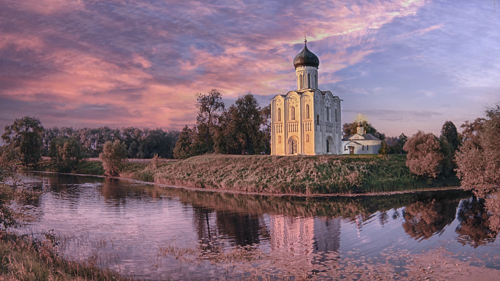 Photograph by Людмила ЧЕРНИКОВА