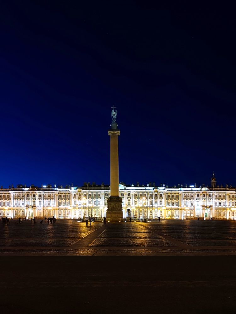 Photograph by Olga Royanova