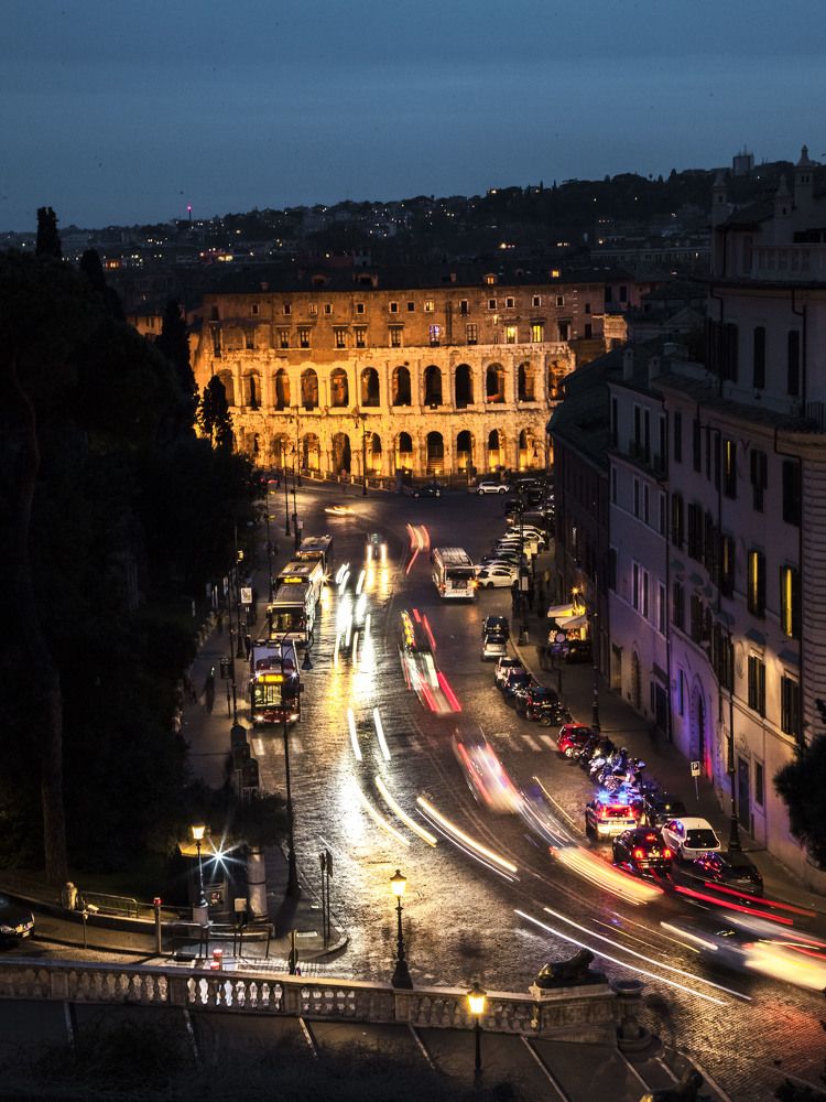 Photograph by Sentao-Toni Wng