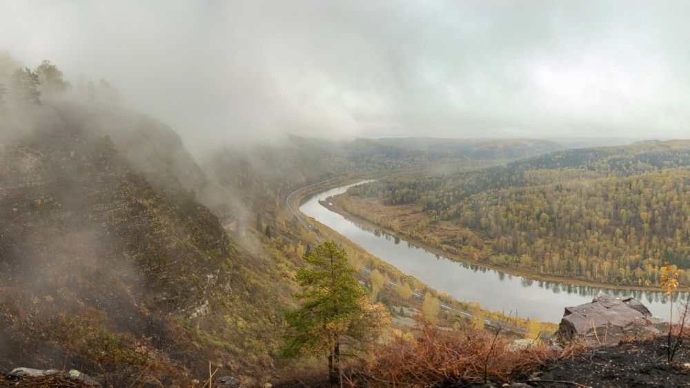Катунские утёсы в облаках