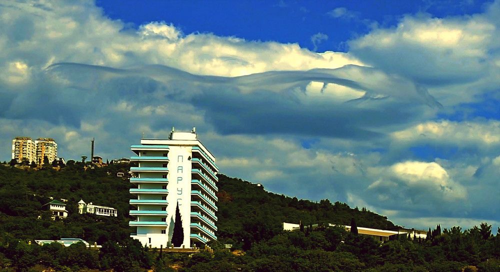 Неведомое око.