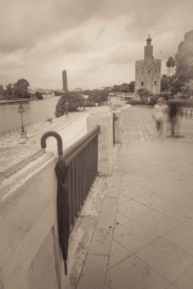 Pinhole in Sevilla