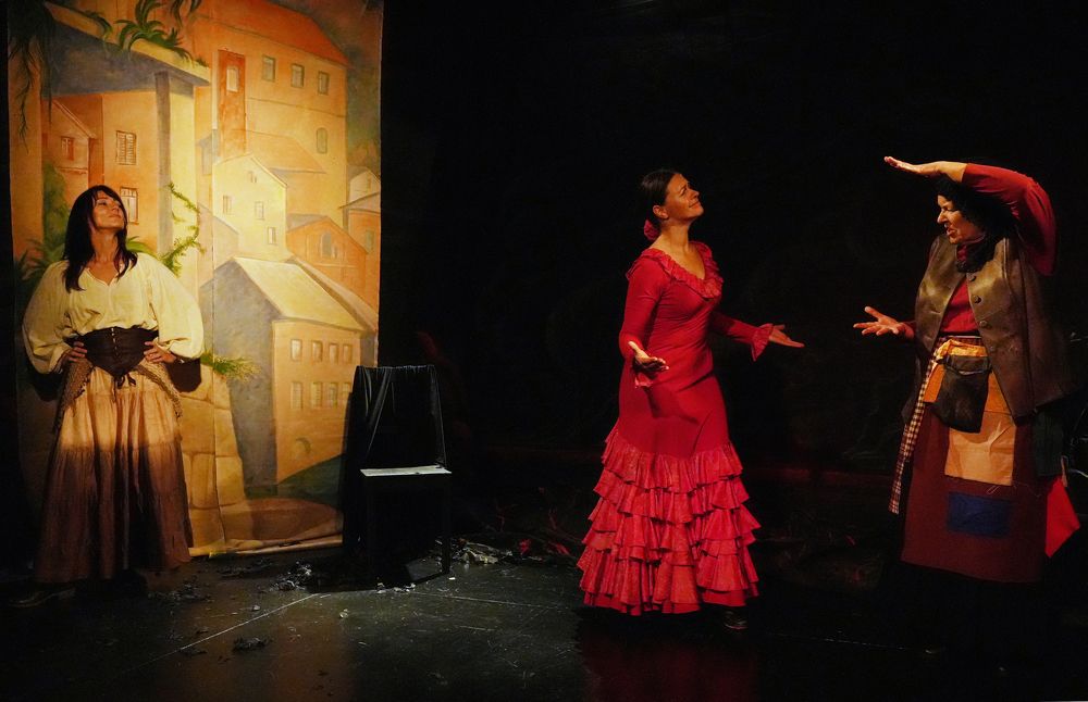 For whom the Bell Tolls. Hemingway.