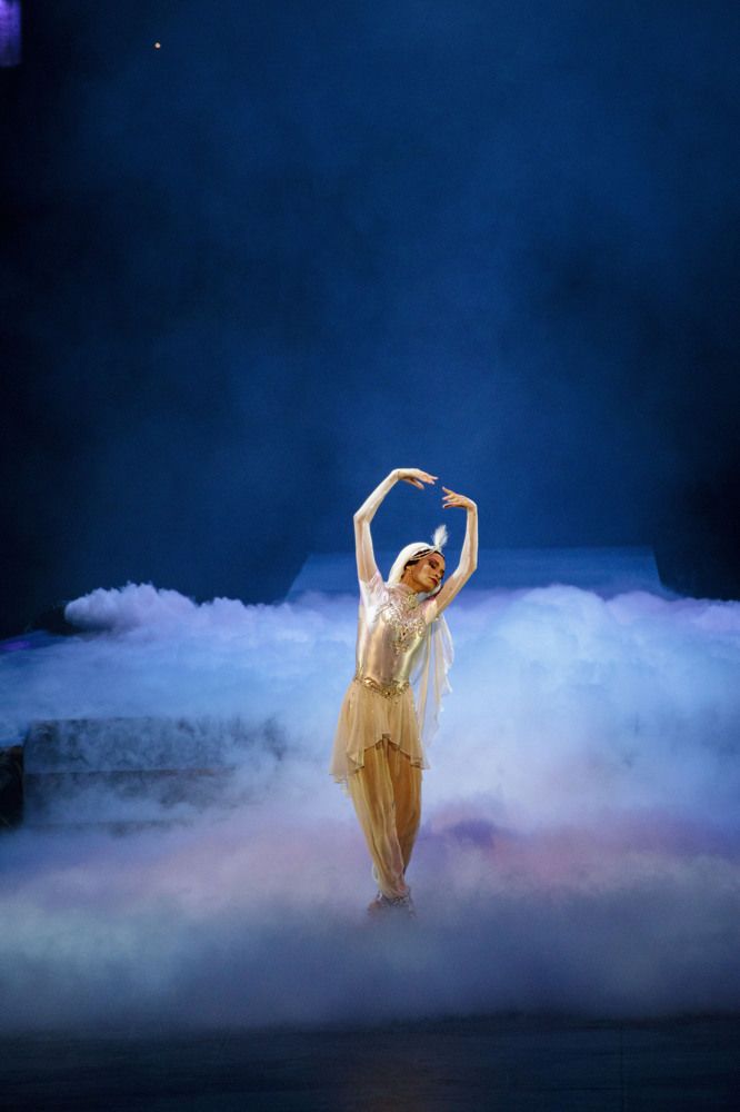 Photograph by Dmitriy Marchenko