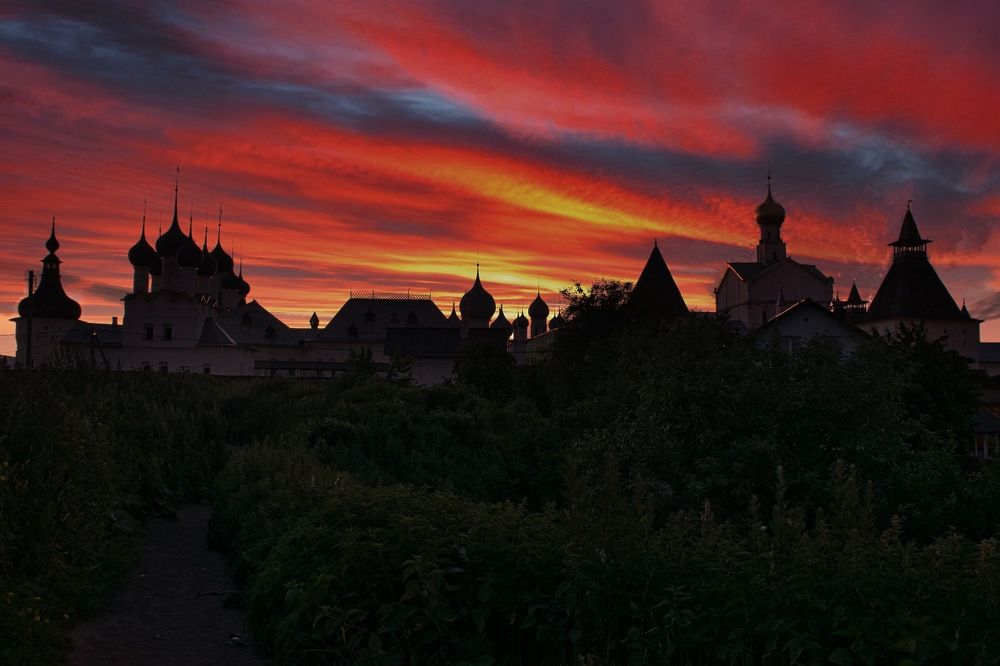 Photograph by Dmitriy Vargaz