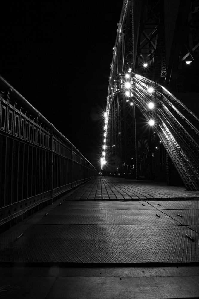 Фотография автора Евгений Лукьянов