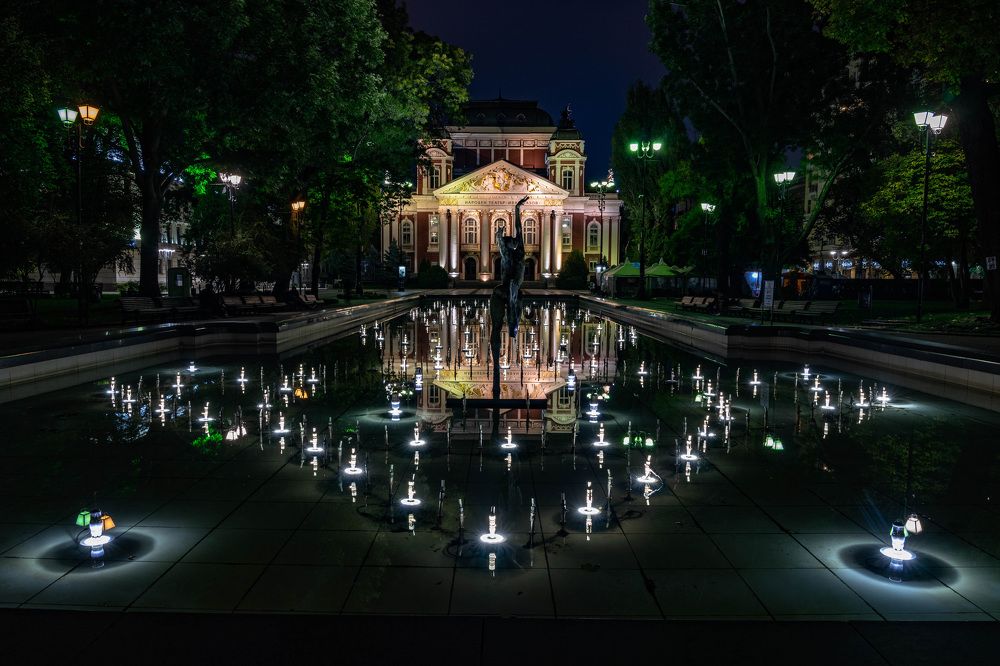 Фотография автора Виктор Демидов