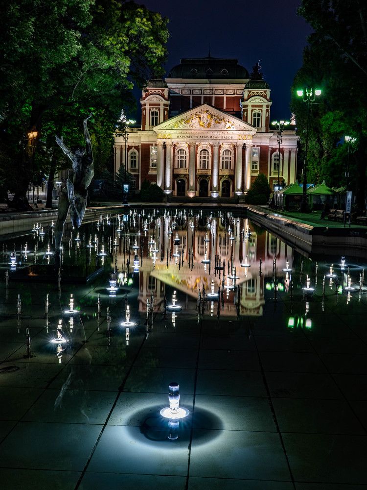 Фотография автора Виктор Демидов