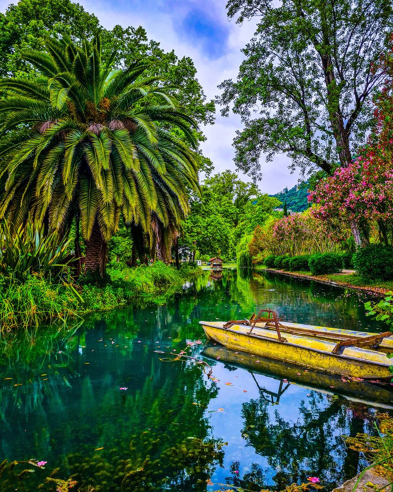 В парке /  In the park