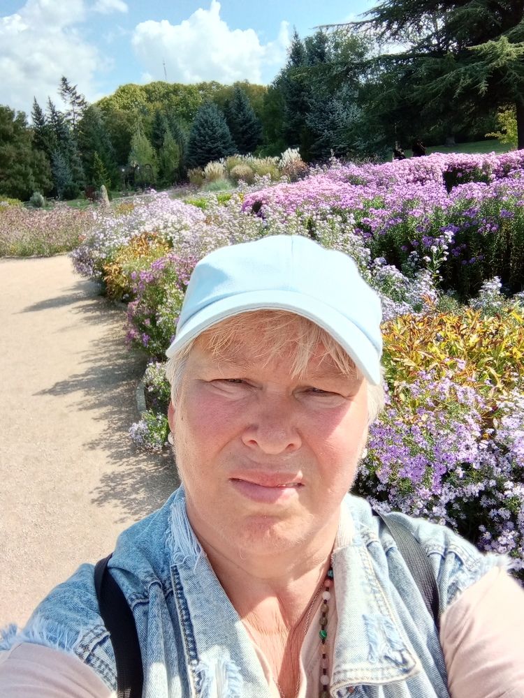 В БОТАНИЧЕСКОМ САДУ ТАВРИЧЕСКОГО НАЦИОНАЛЬНОГО УНИВЕРСИТЕТА