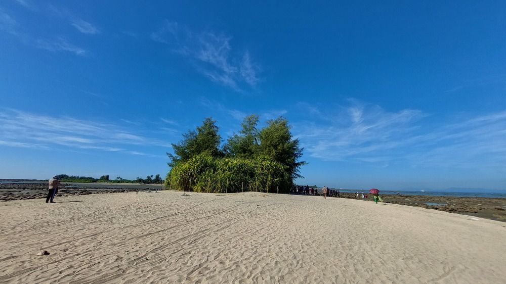 Photograph by Mostafa Shahriar