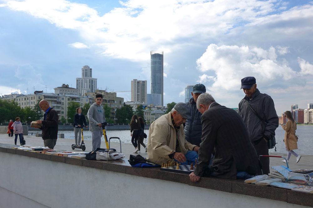 УВЛЕЧЁННЫЕ ЛЮДИ…