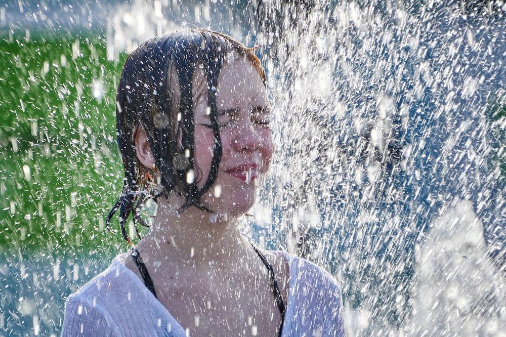 И только брызги полетят