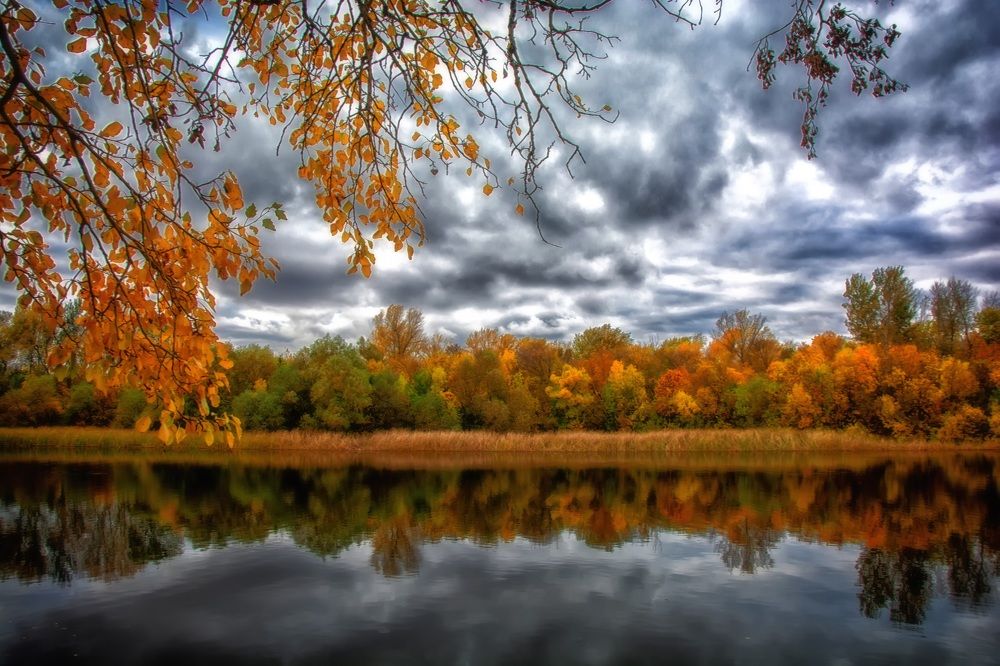 Осенний пейзаж. Отражение