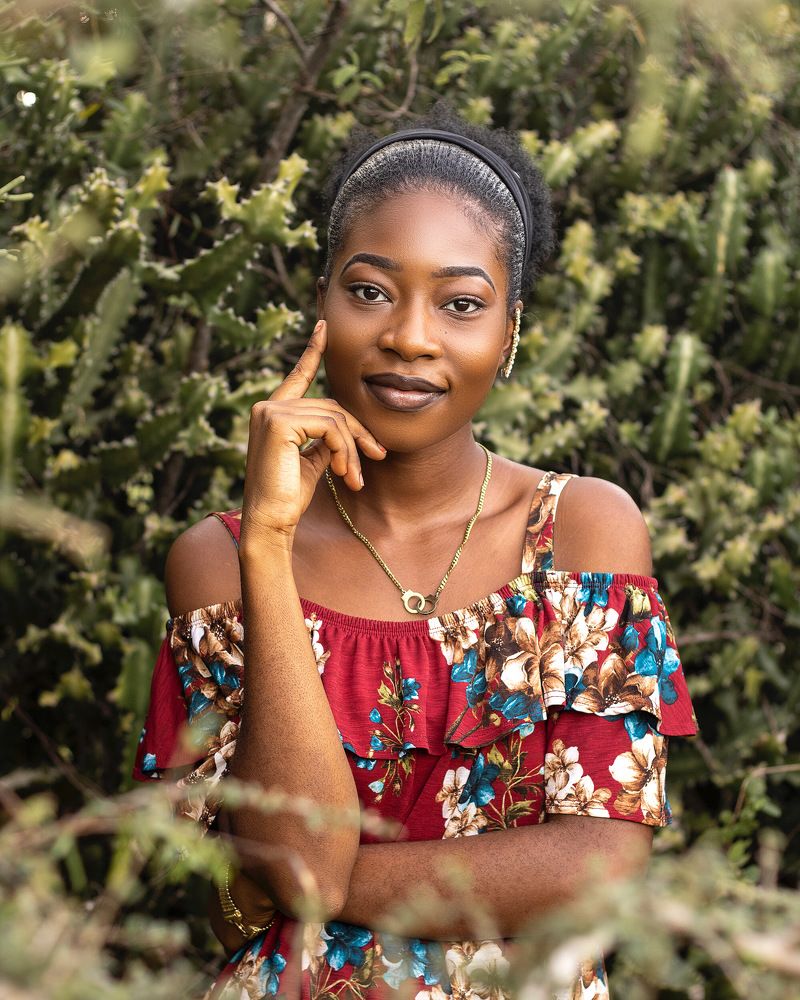 Photograph by Alfred Junior COSTUME