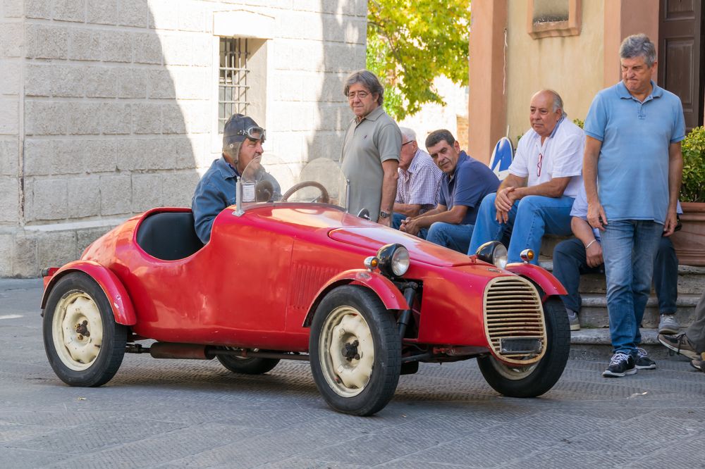 Фотография автора Андрей Симонов