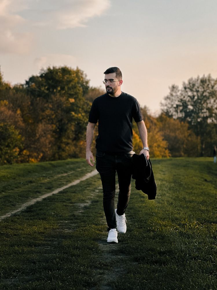 Фотография автора Amir H. Bakhtiari