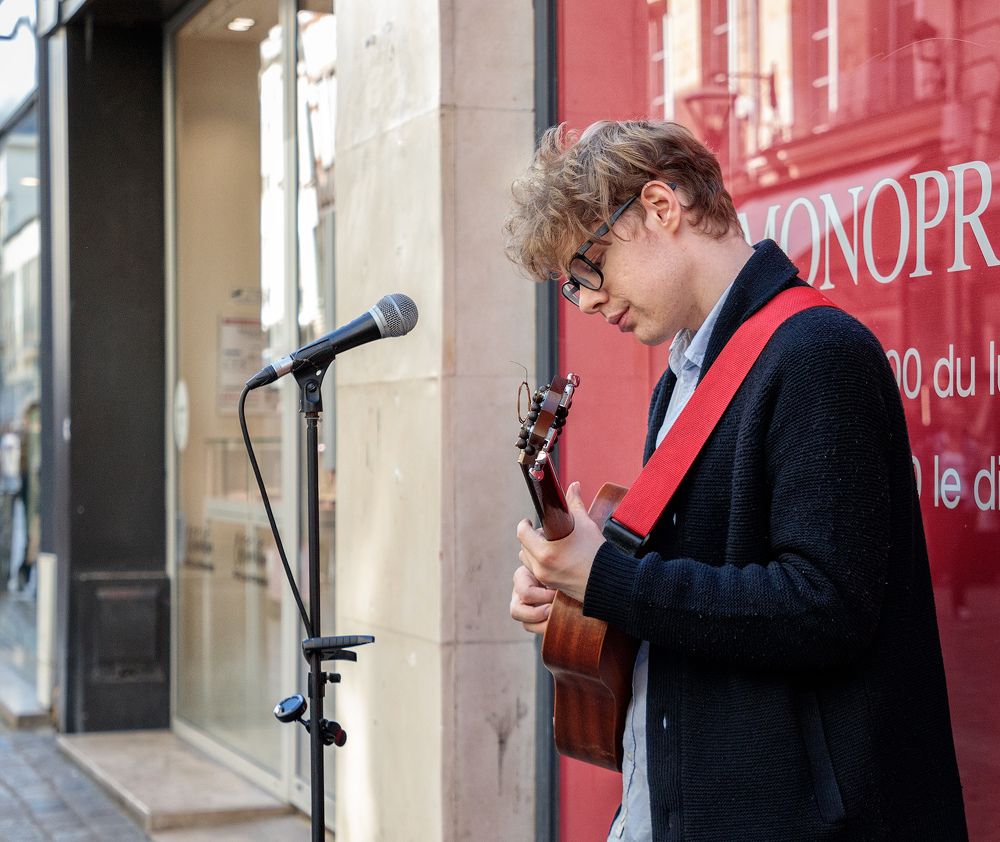 Послушайте!