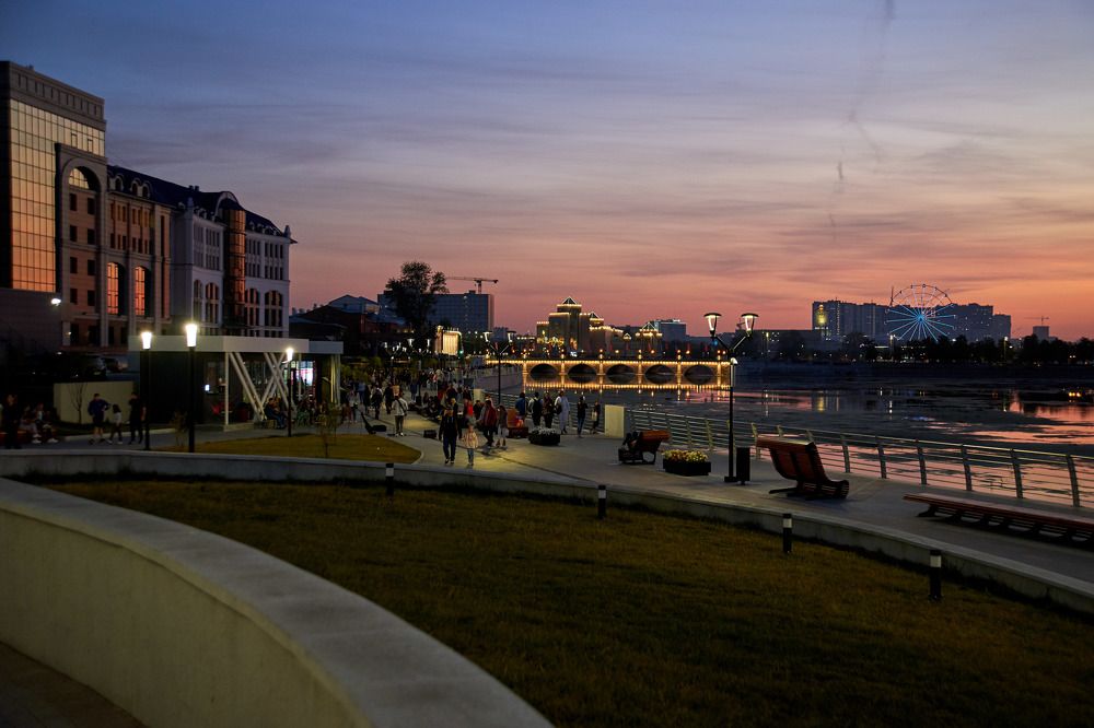 Прогулки по набережной