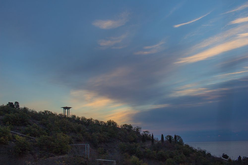 Художественный рассвет