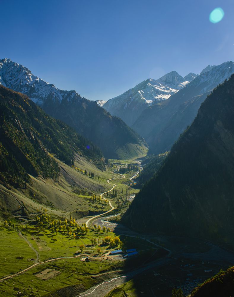 Photograph by Bondhu Dey