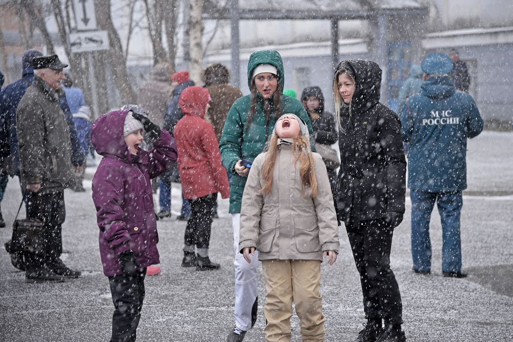 Опять зима.