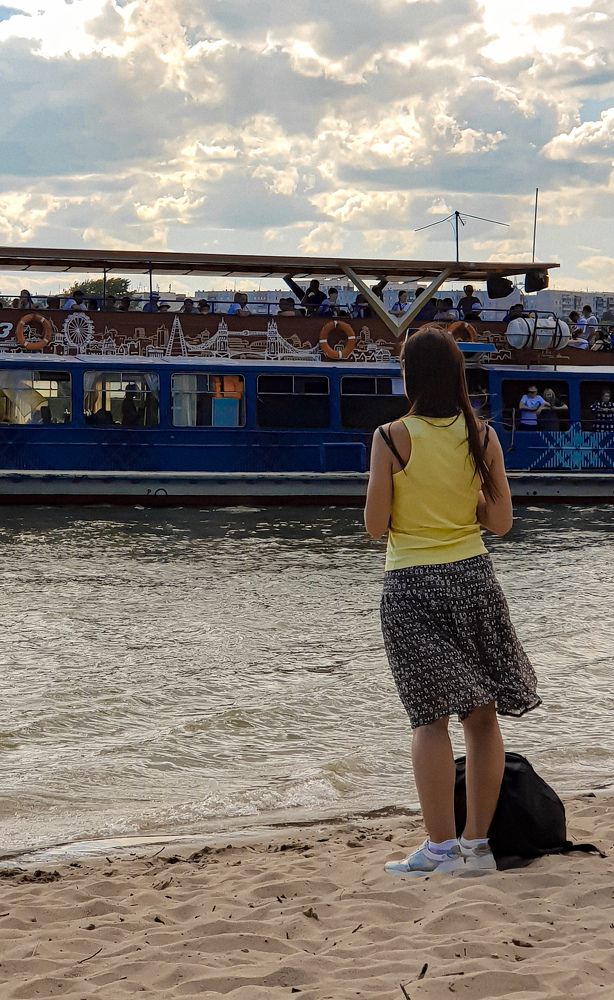 Фотография автора Максим Грибанов