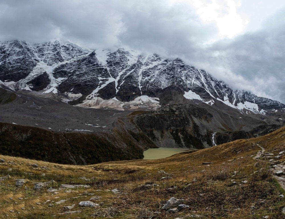 Photograph by Sl Vat