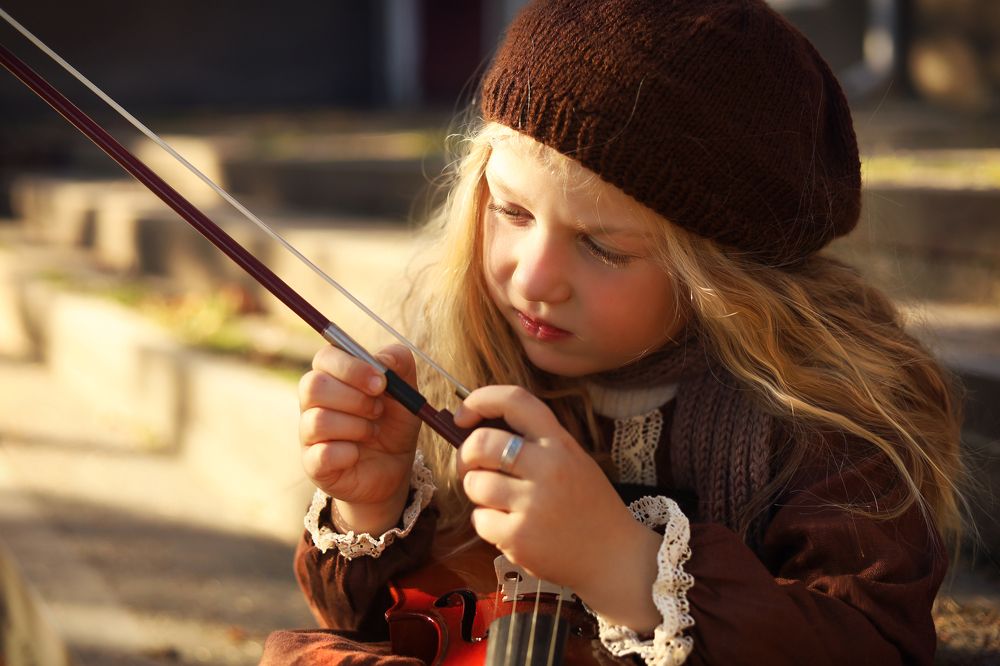 Little violinist
