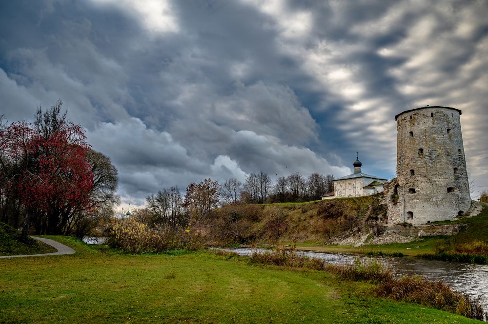 Фотография автора Андрей Васильев