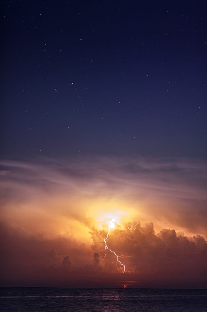 Зорька над Ладогой