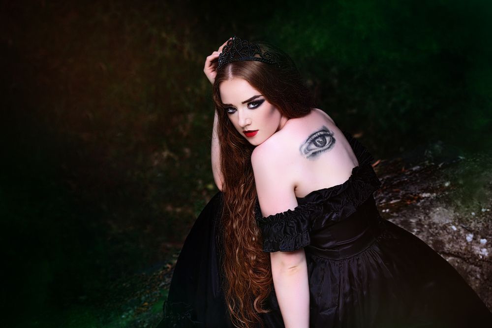 Photograph by Marcin Parzybut