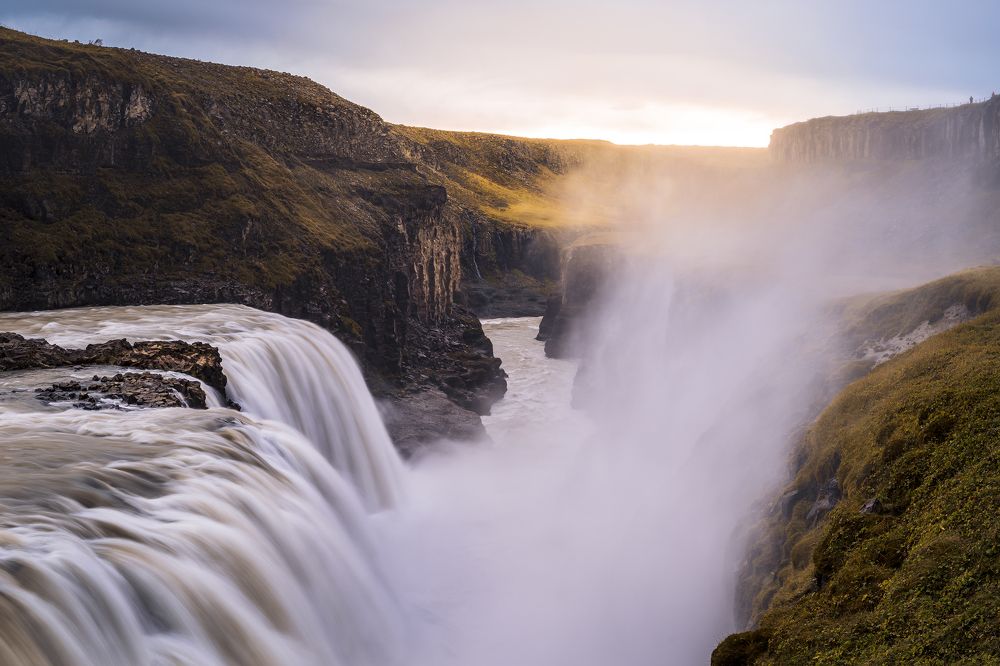 Photograph by Jonathan Sammartano