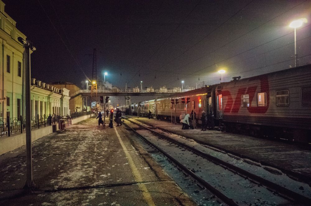 Суета на полустанке.