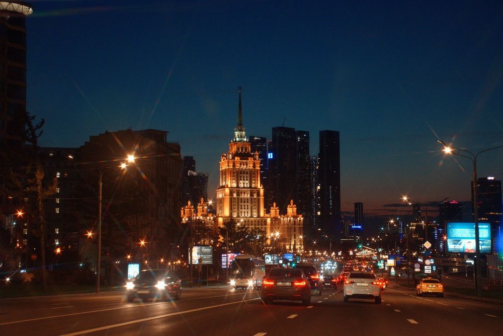 Вечерняя Москва