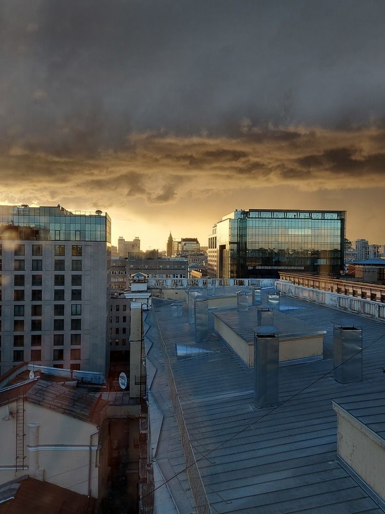 Над московскими крышами