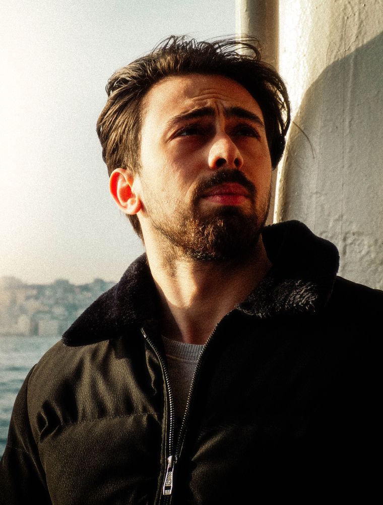 Photograph by Enes Bayraktar