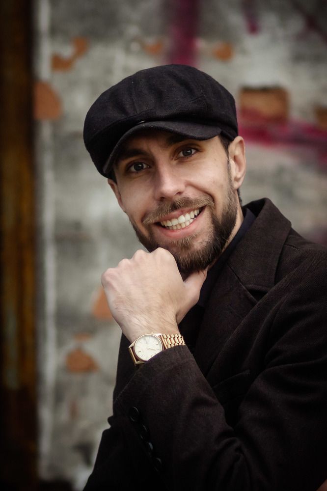 Фотография автора Олег Старосельцев