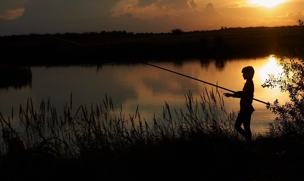 Рыбалка на закате.